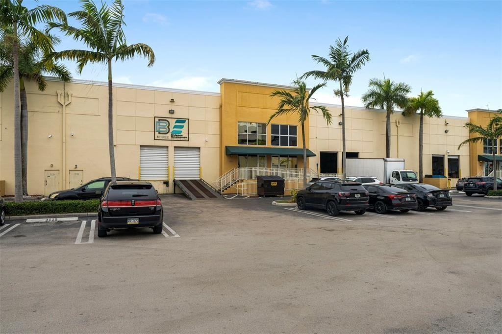 Ver detalles 3530 / 0 sq. ft. $ 2026-04-21 0 foto