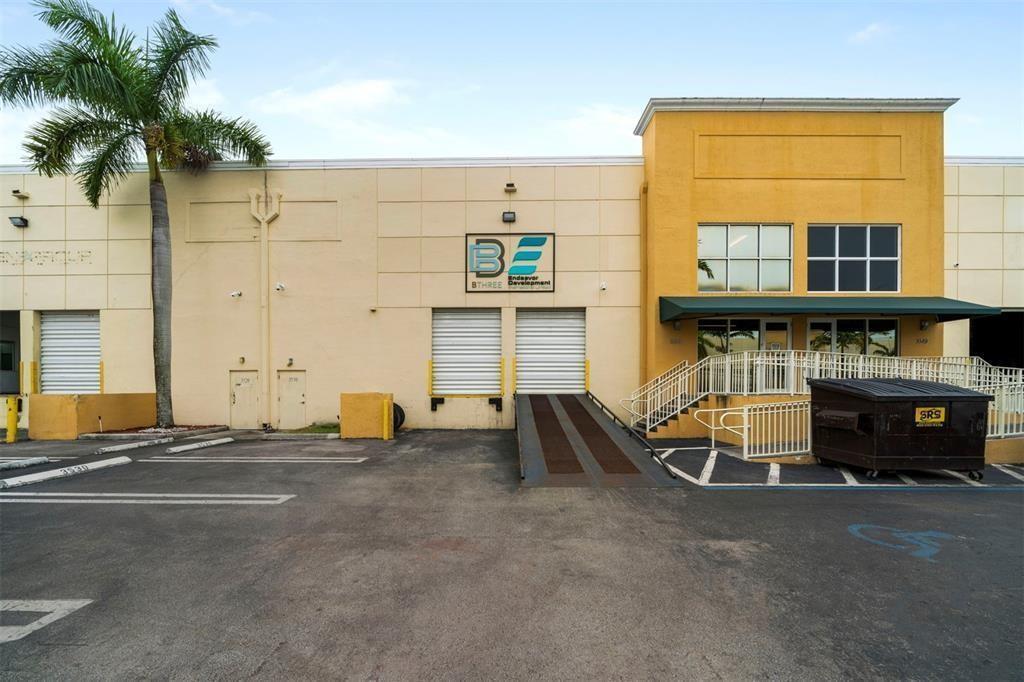 Ver detalles 3530 / 0 sq. ft. $ 2026-04-21 0 foto