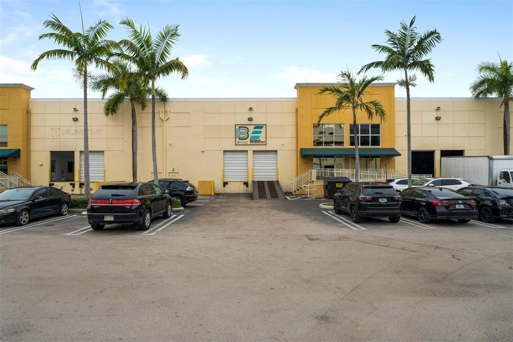 Ver detalles 3530 / 0 sq. ft. $ 2026-04-21 0 foto