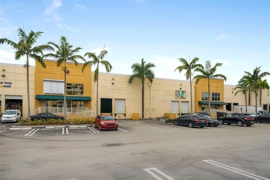 Ver detalles 3530 / 0 sq. ft. $ 2026-04-21 0 foto