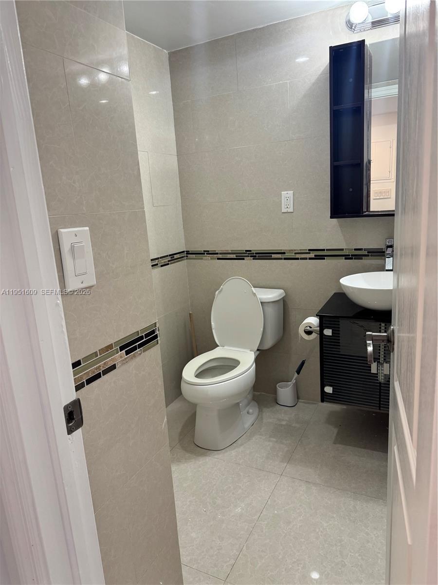 Photo of 19370 Collins Ave #1520, Sunny Isles Beach, Florida, 33160 -