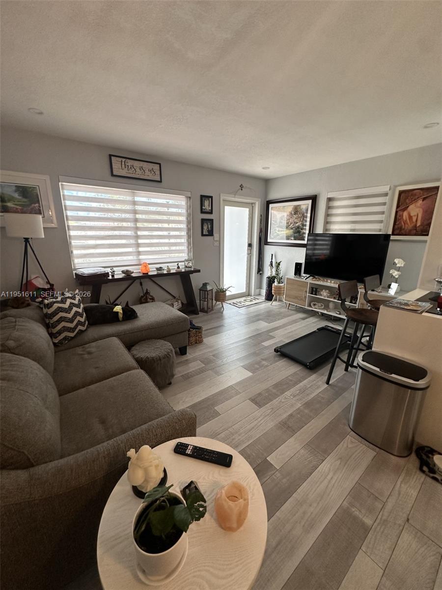   /  1216 sq. ft. $ 2026-01-28 0 Photo