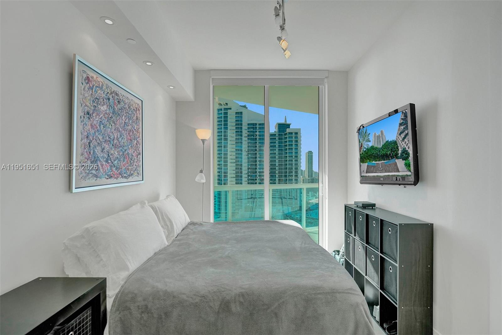 Photo of 2711 Ocean Dr #2306, Hollywood, Florida, 33019 -