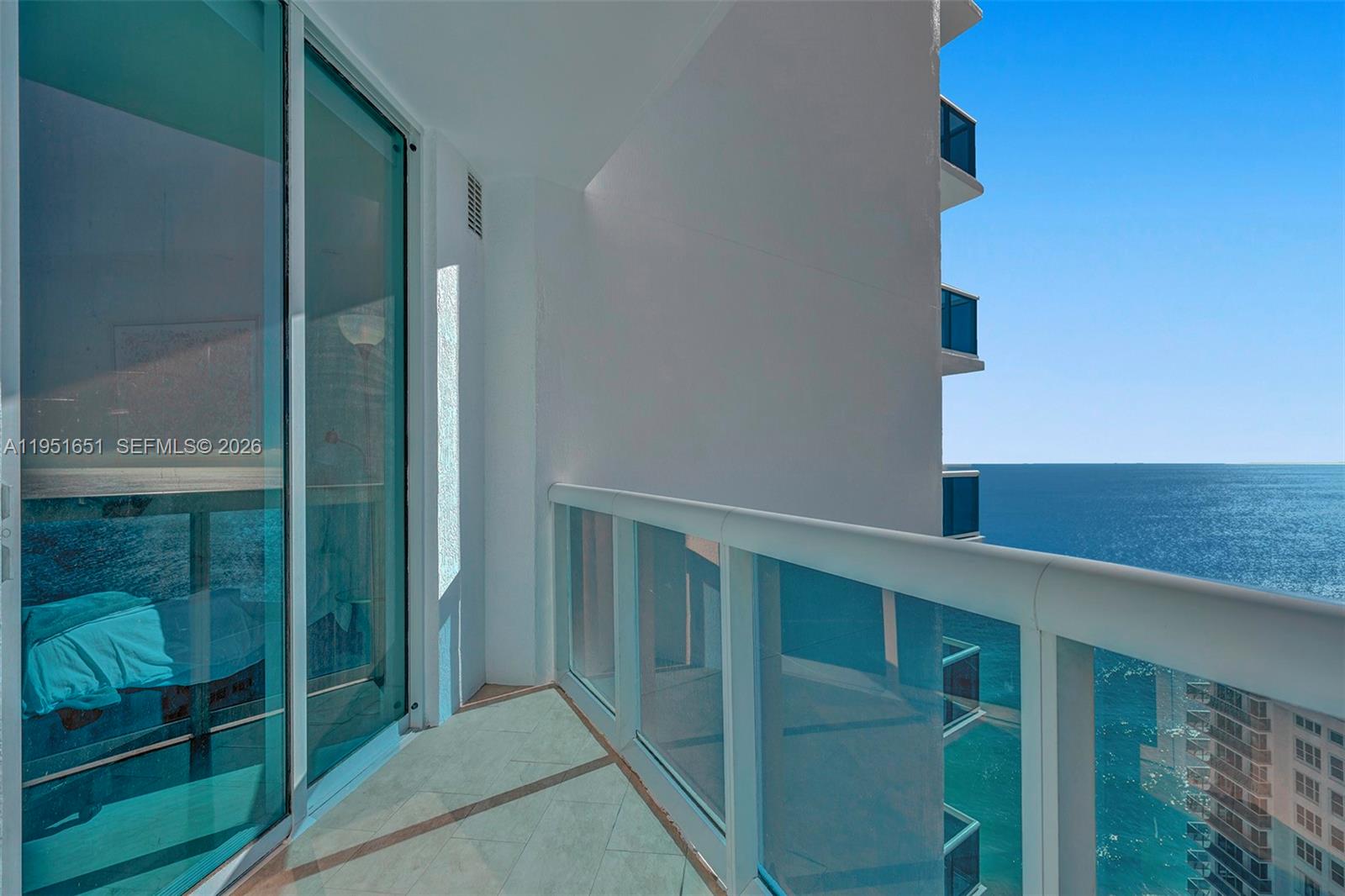 Photo of 2711 Ocean Dr #2306, Hollywood, Florida, 33019 -