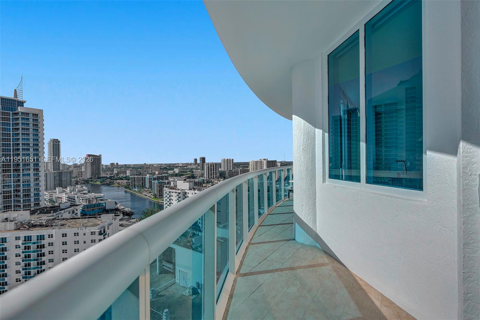 Photo of 2711 Ocean Dr #2306, Hollywood, Florida, 33019 -