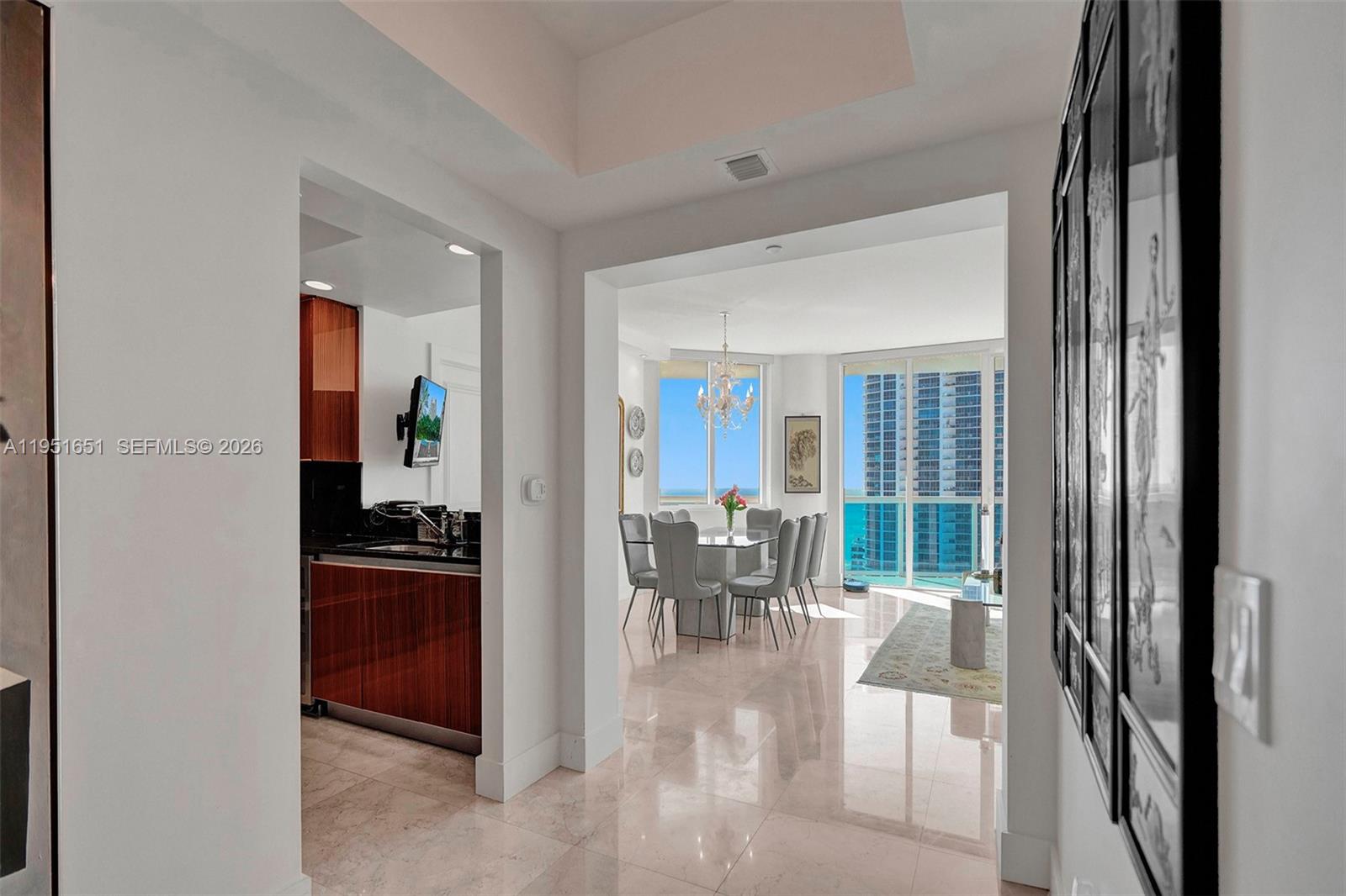 Photo of 2711 Ocean Dr #2306, Hollywood, Florida, 33019 -