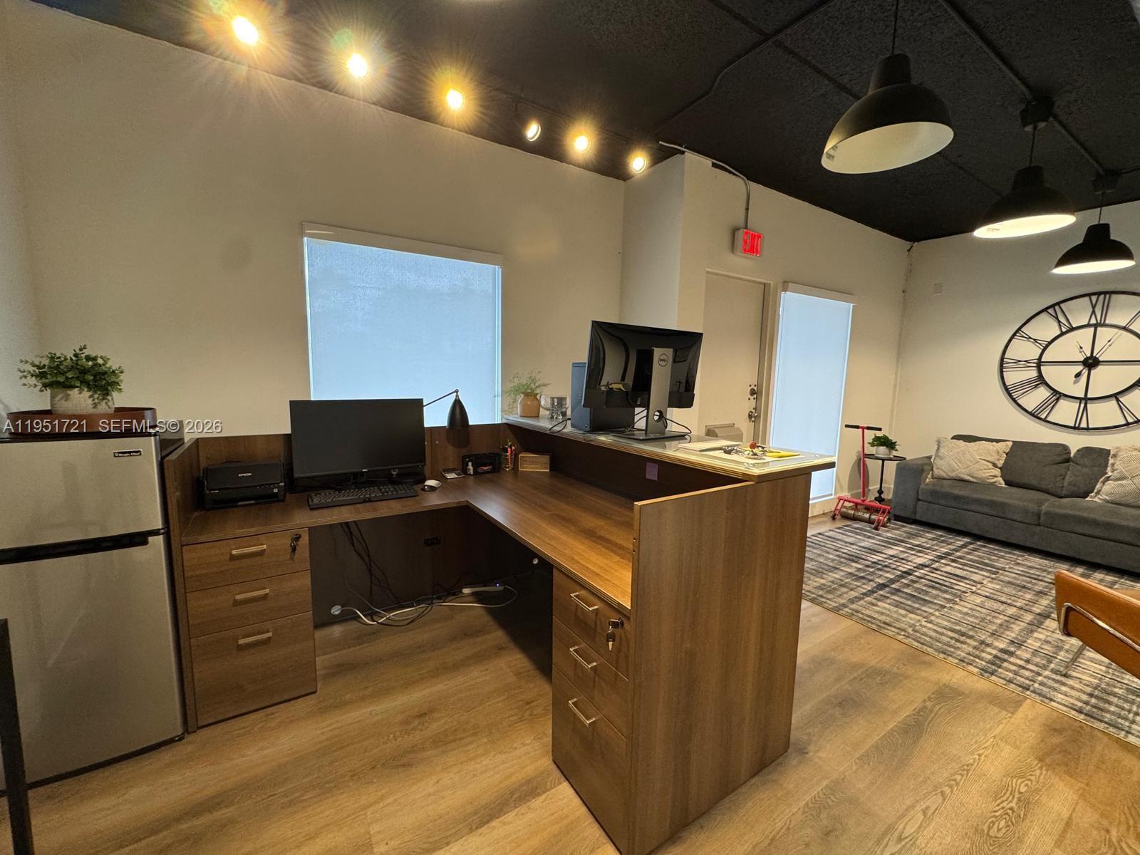 107/108  /   sq. ft. $ 2026-01-23 0 Photo