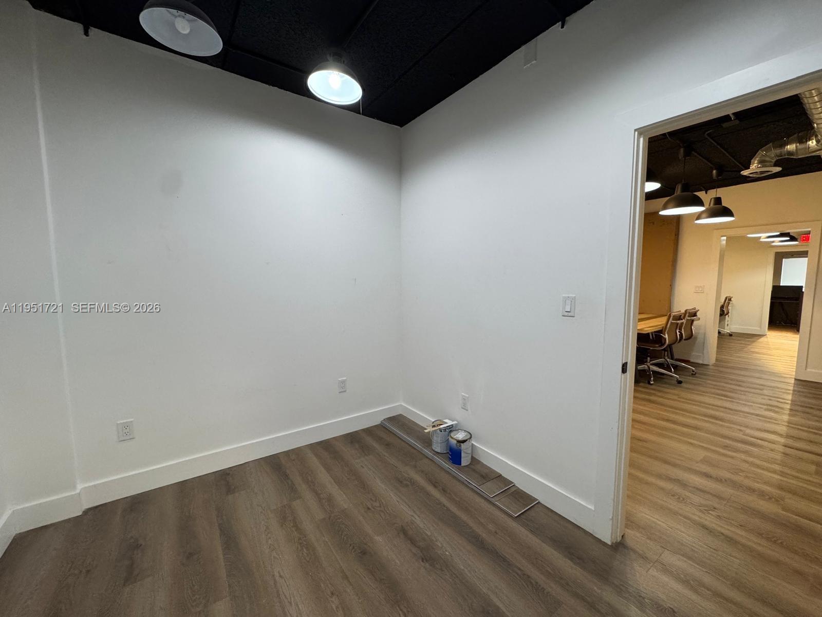 107/108  /   sq. ft. $ 2026-01-23 0 Photo