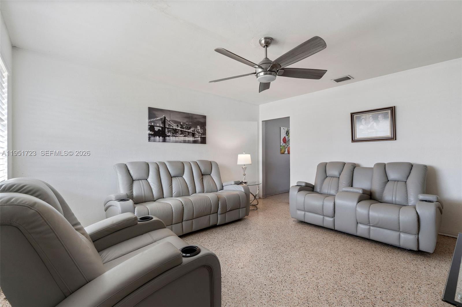   /  1566 sq. ft. $ 2026-01-23 0 Photo