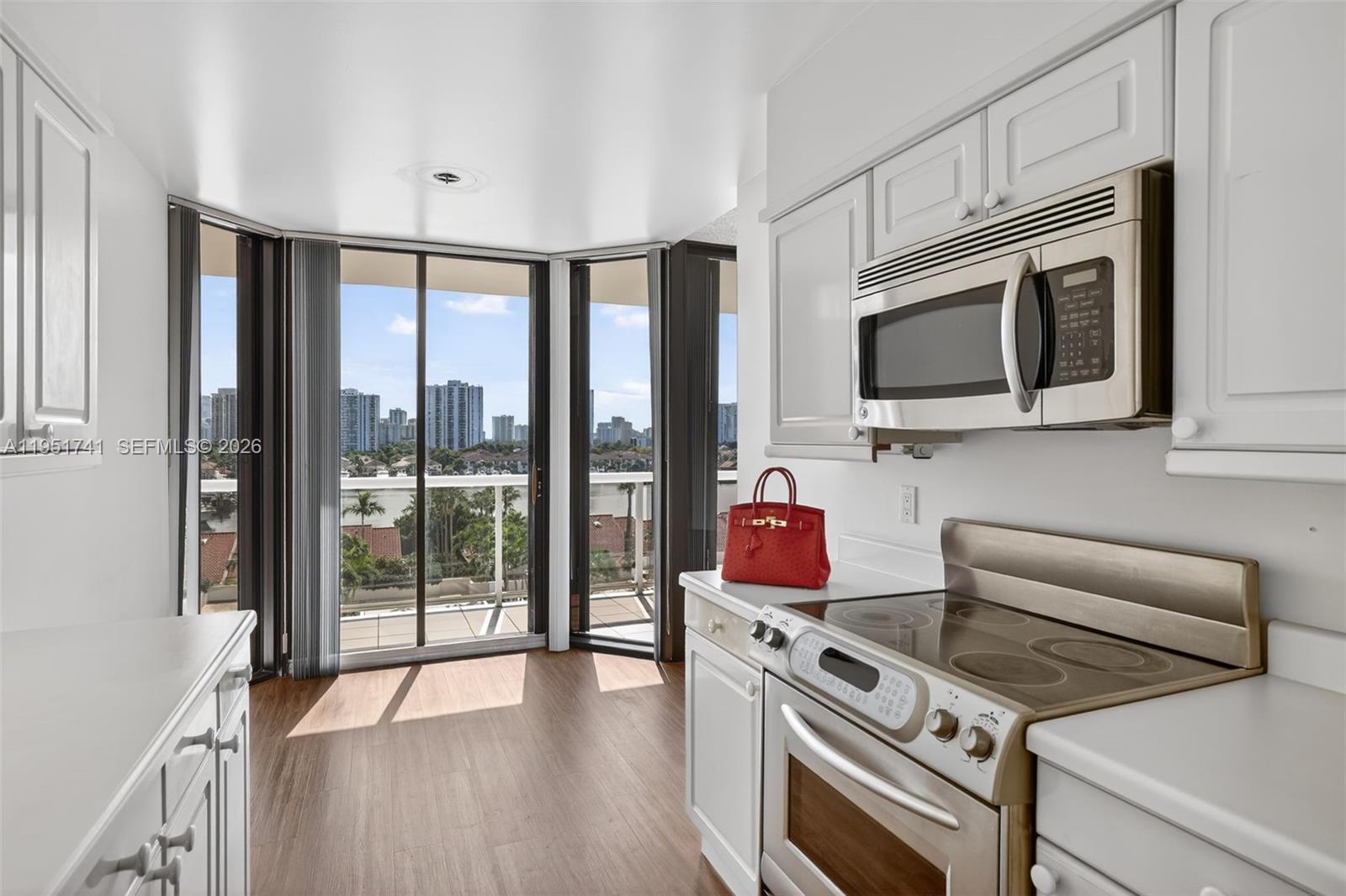 Photo of 3640 Yacht Club Dr #708, Aventura, Florida, 33180 -
