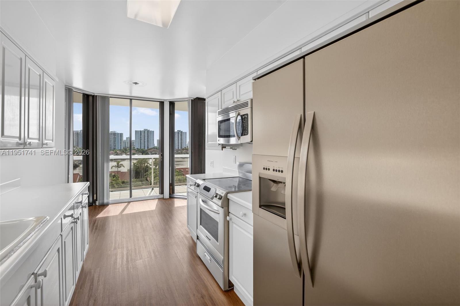 Photo of 3640 Yacht Club Dr #708, Aventura, Florida, 33180 -