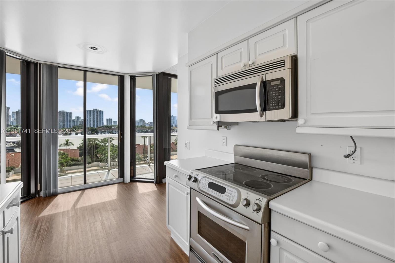 Photo of 3640 Yacht Club Dr #708, Aventura, Florida, 33180 -