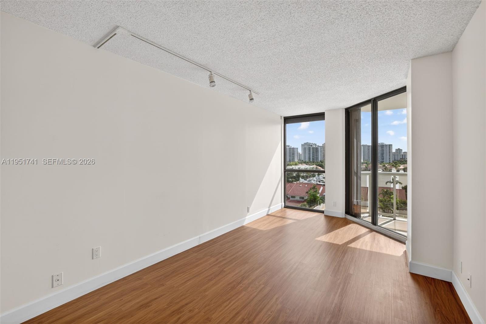 Photo of 3640 Yacht Club Dr #708, Aventura, Florida, 33180 -
