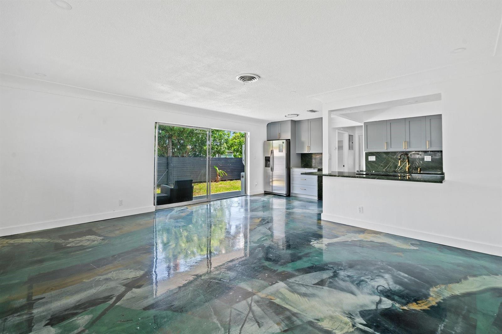 Ver detalles / 0 3441 sq. ft. $ 2026-05-27 0 foto