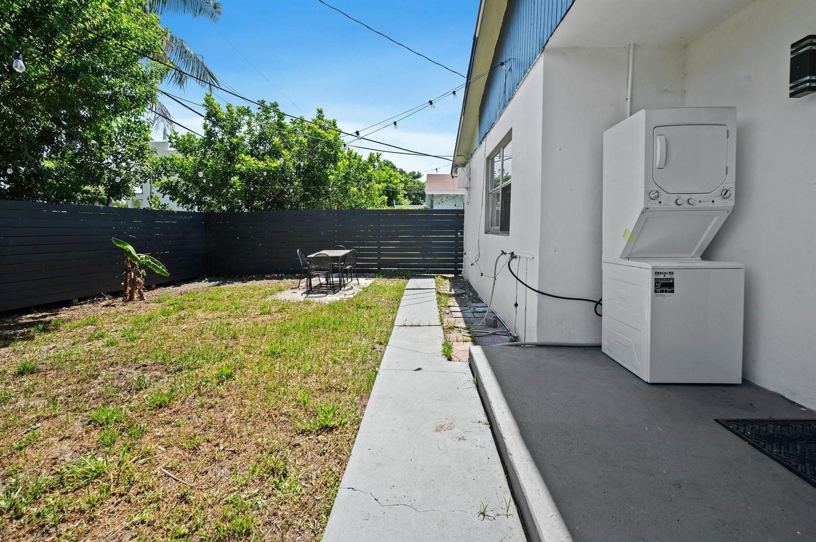 Ver detalles / 0 3441 sq. ft. $ 2026-05-27 0 foto