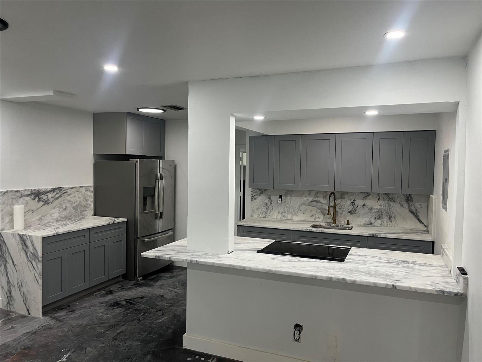 Ver detalles / 0 3441 sq. ft. $ 2026-05-27 0 foto
