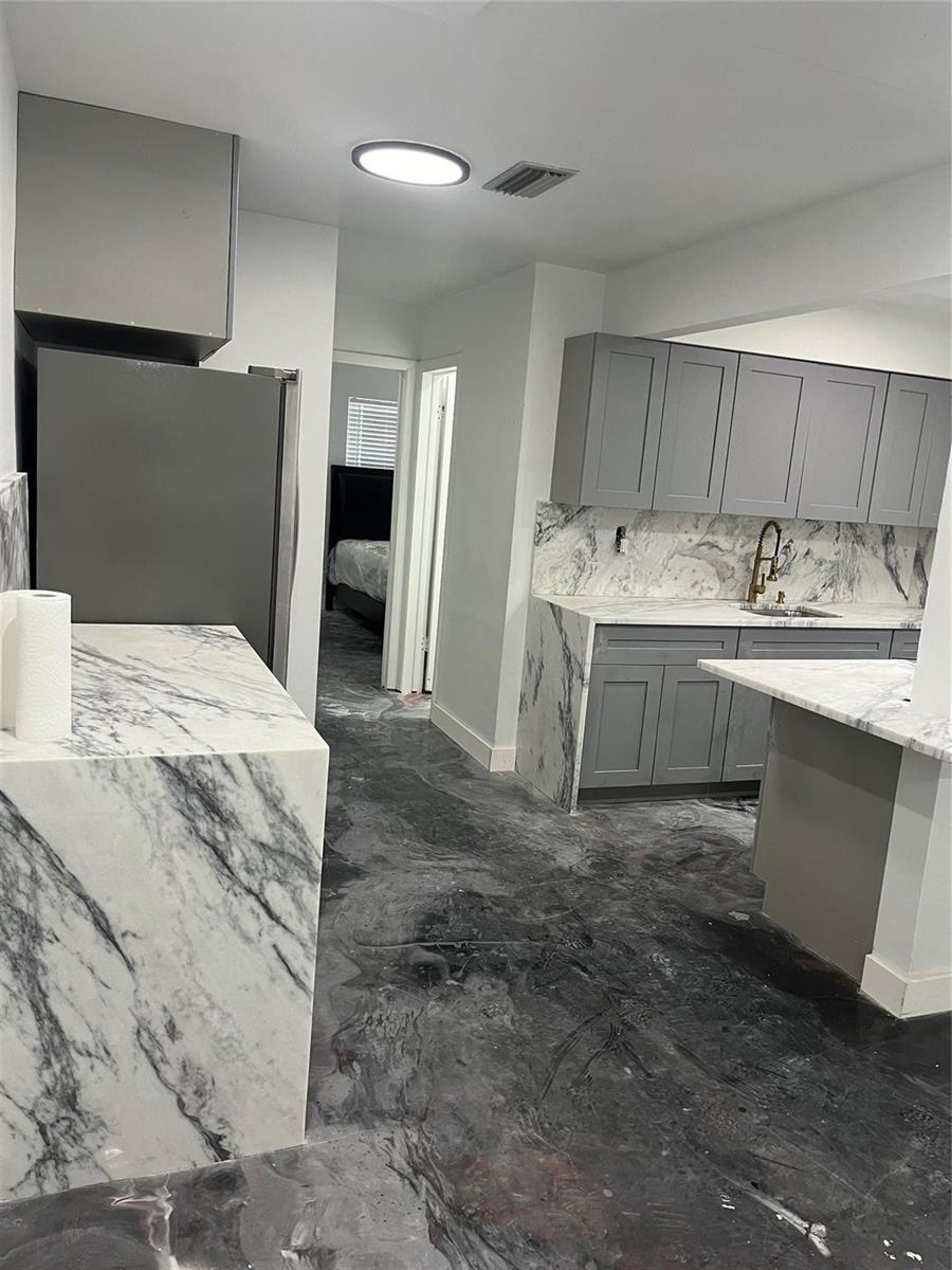 Ver detalles / 0 3441 sq. ft. $ 2026-05-27 0 foto