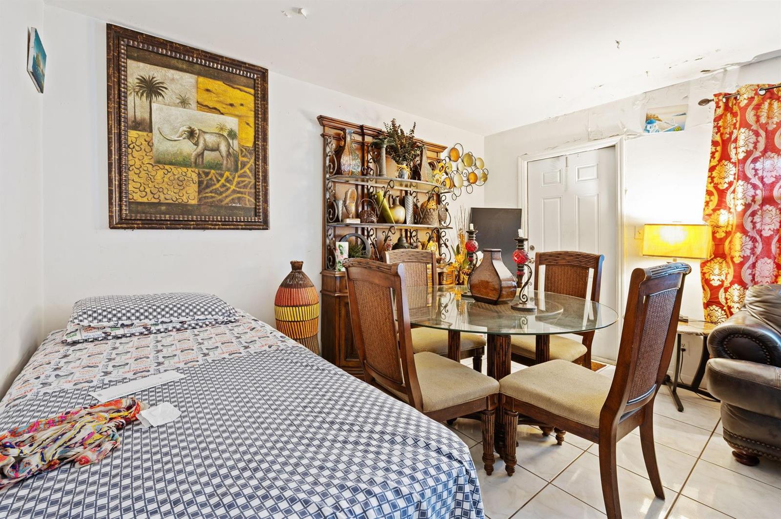 Ver detalles / 0 3441 sq. ft. $ 2026-05-27 0 foto