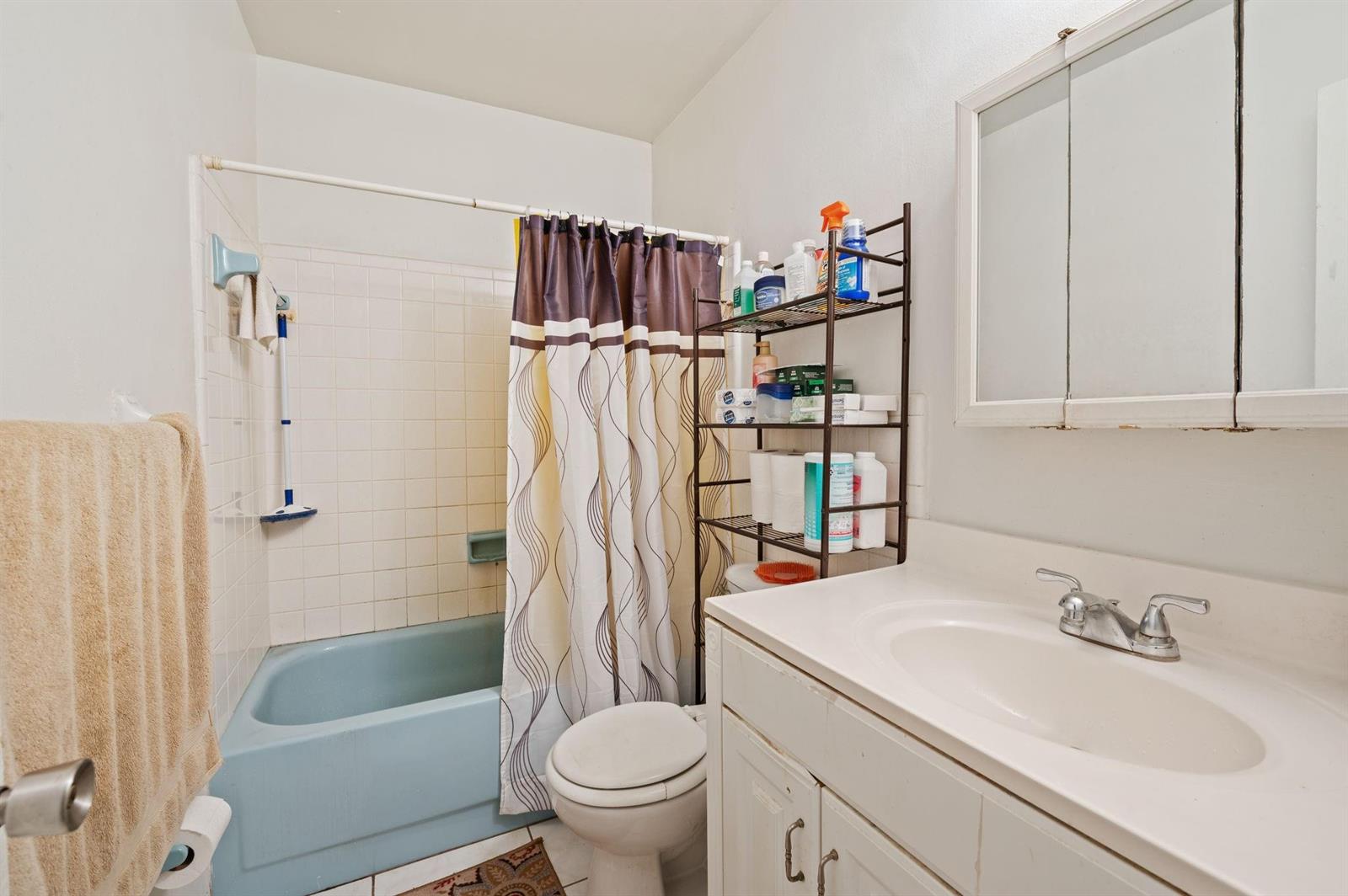 Ver detalles / 0 3441 sq. ft. $ 2026-05-27 0 foto