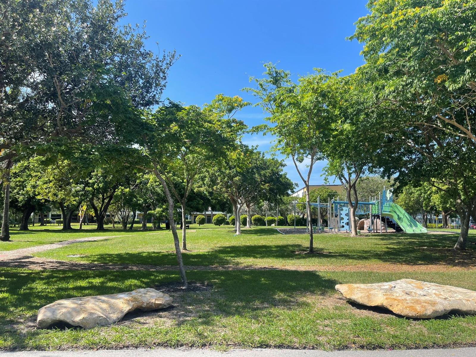 Ver detalles / 0 3441 sq. ft. $ 2026-05-27 0 foto