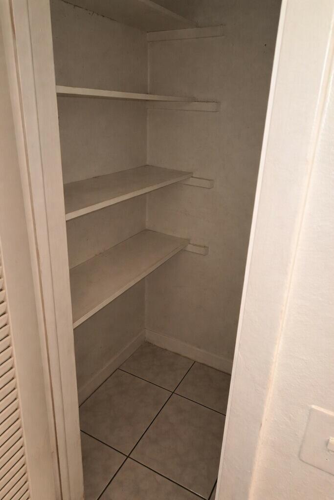 Ver detalles / 0 3441 sq. ft. $ 2026-05-27 0 foto