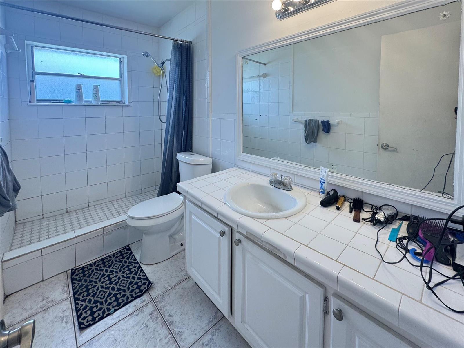   / 0 1982 sq. ft. $ 2026-05-06 0 foto