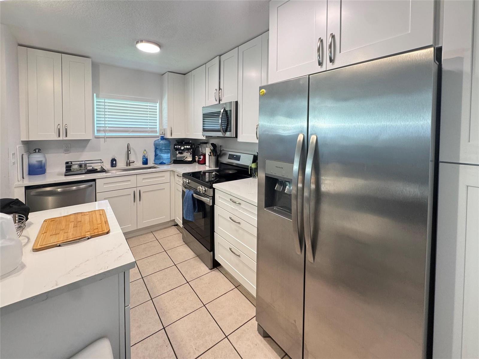  / 0 1982 sq. ft. $ 2026-05-06 0 foto