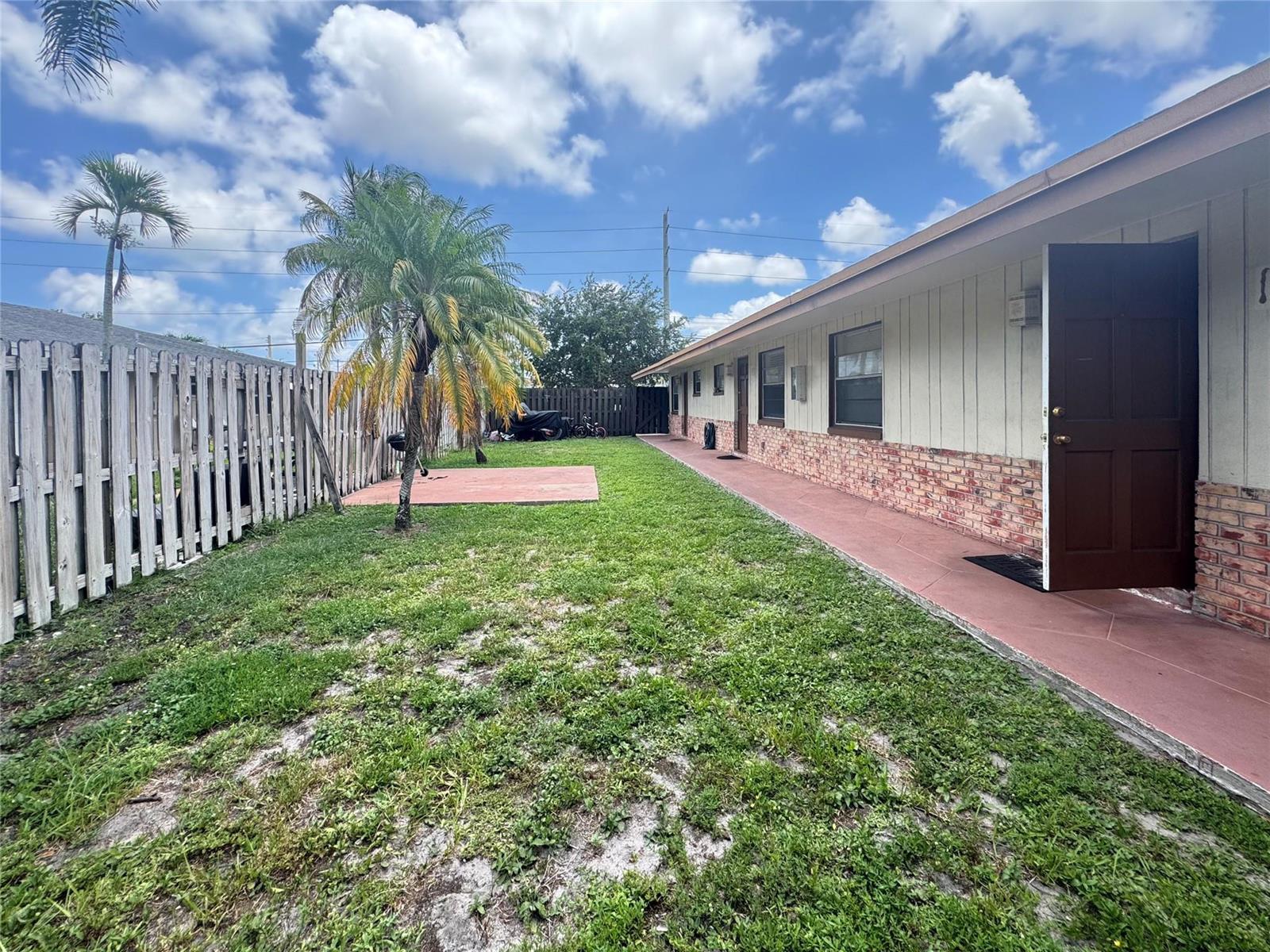   / 0 1982 sq. ft. $ 2026-05-06 0 foto