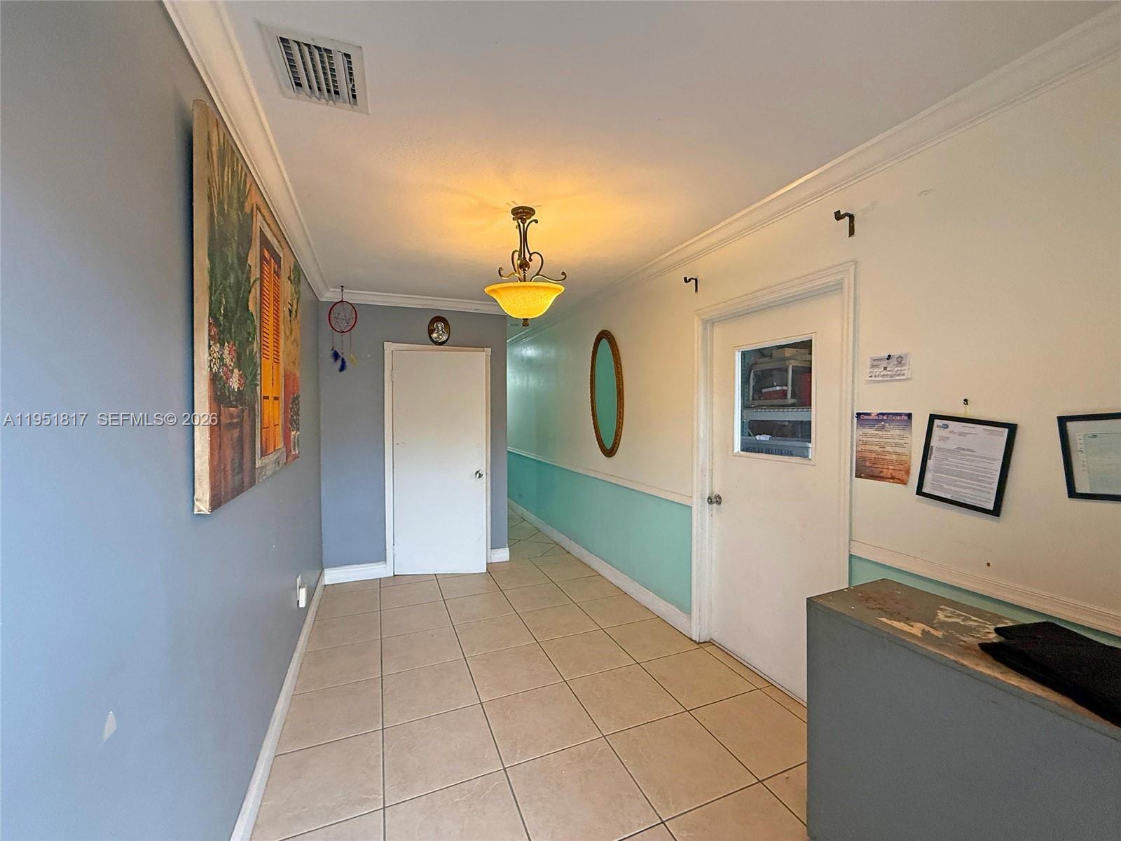 See details 7935 / sq. ft. $ 2026-01-23 0 Photo