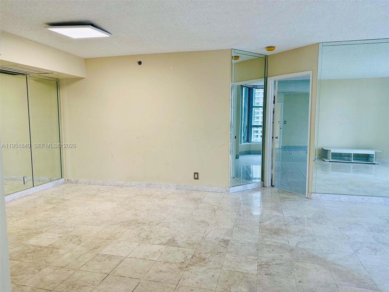 Photo of 3600 Mystic Pointe Dr #1117, Aventura, Florida, 33180 -