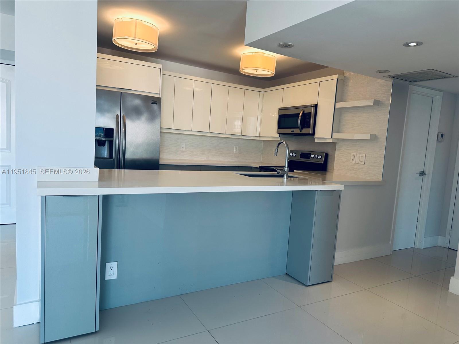 Подробнее 1528 2 / 2 1521 кв.футов $ 2026-01-26 0 Фото