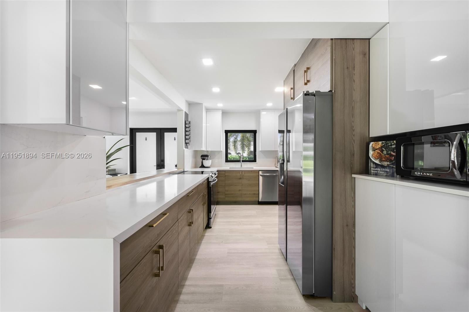 See details / sq. ft. $ 2026-01-23 0 Photo