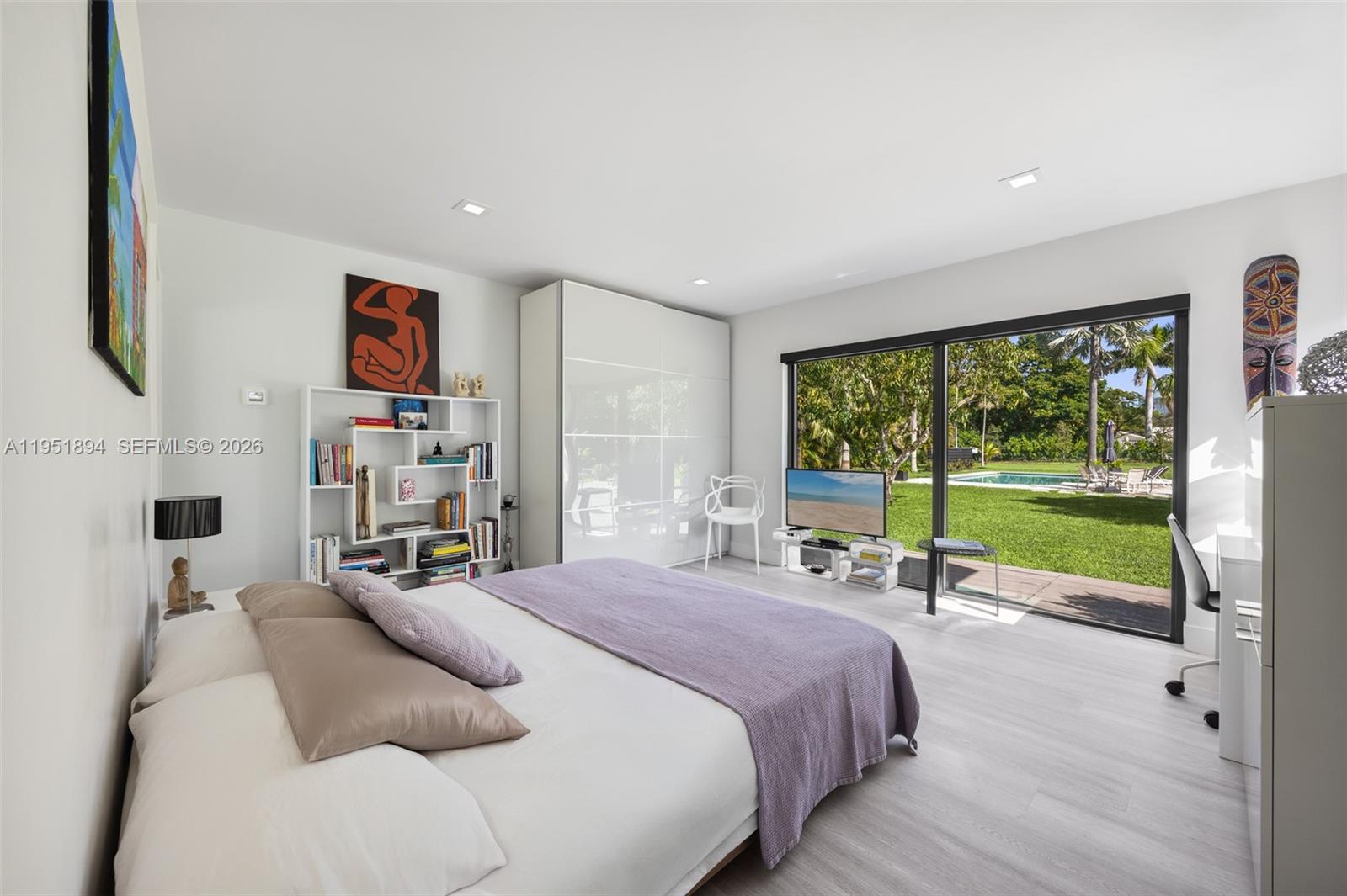 See details / sq. ft. $ 2026-01-23 0 Photo