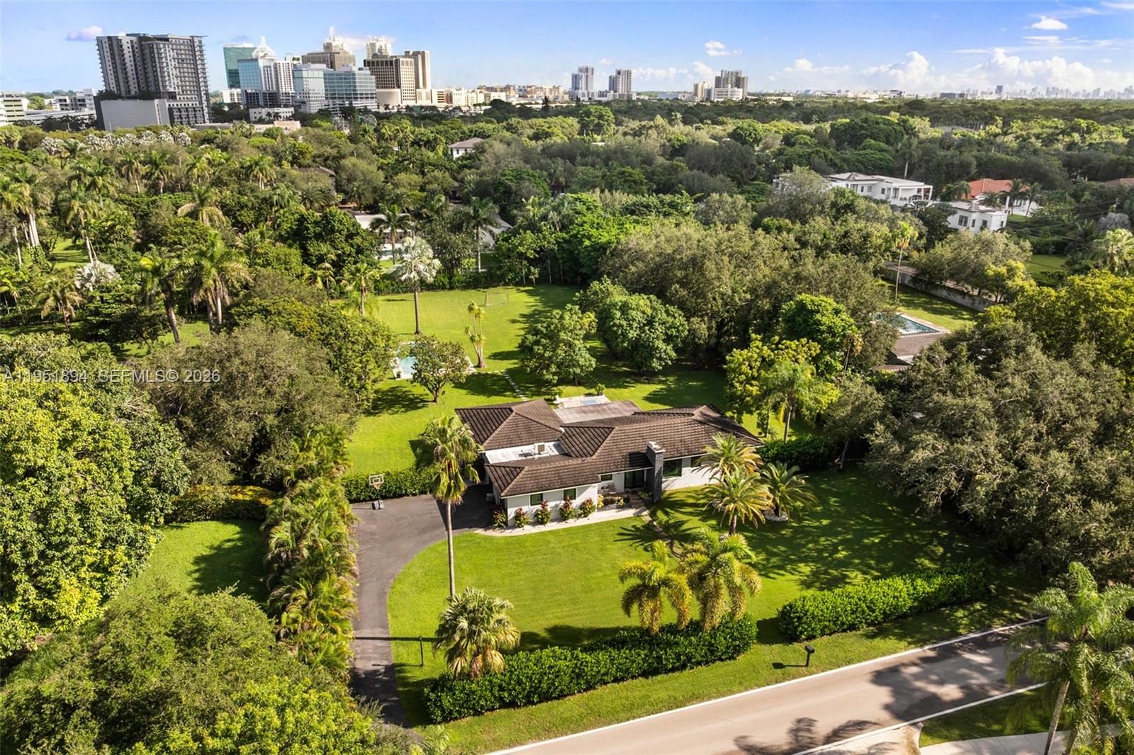 See details / sq. ft. $ 2026-01-23 0 Photo