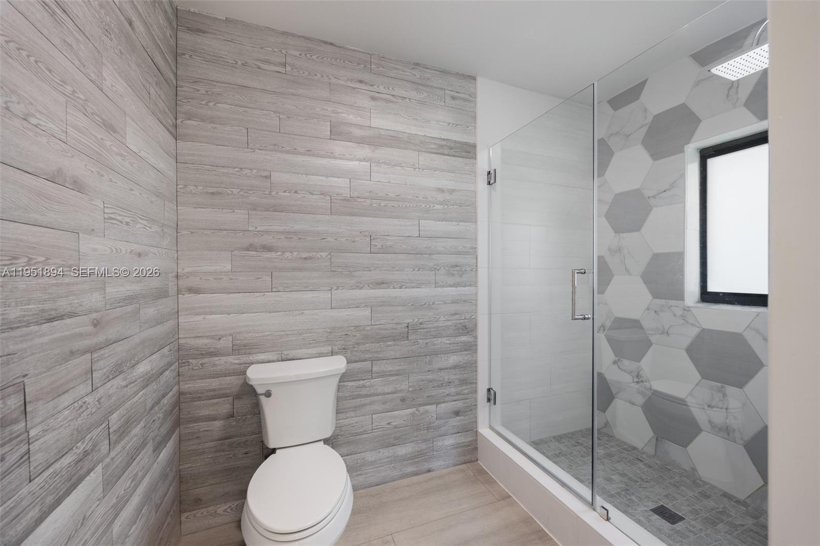 See details / sq. ft. $ 2026-01-23 0 Photo