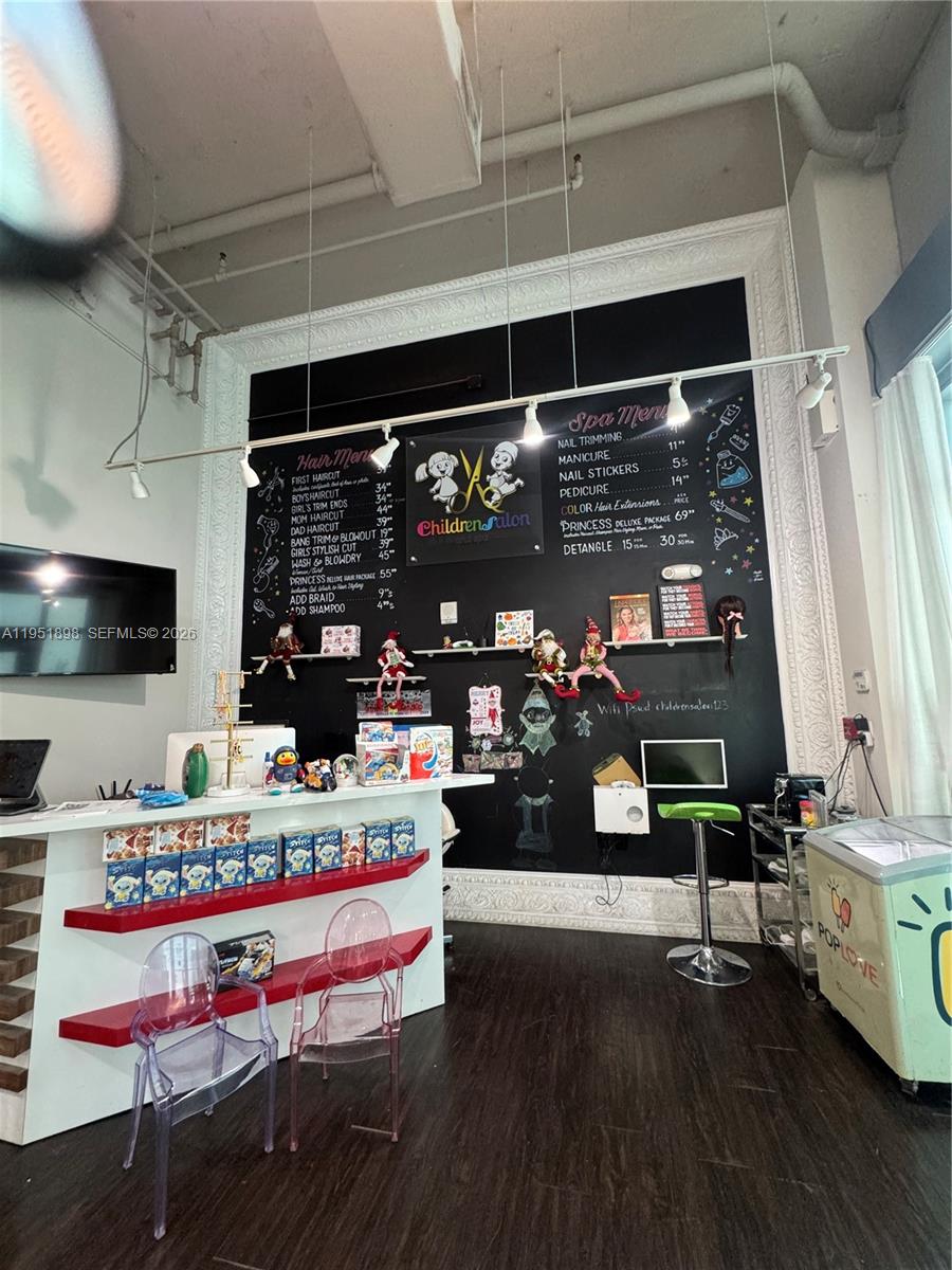 Подробнее / кв.футов $ 2026-01-23 0 Фото