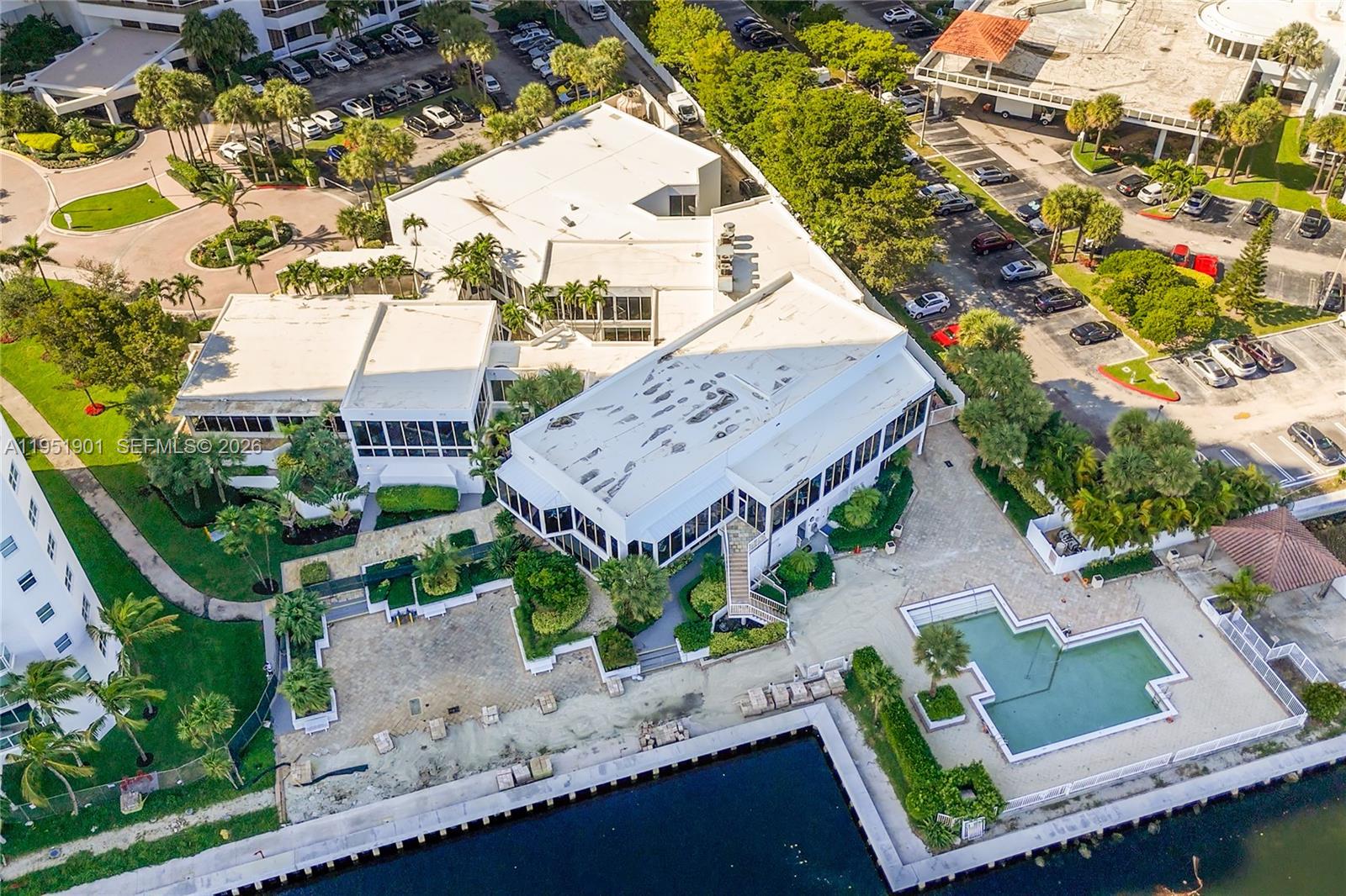 Photo of 20201 Country Club Dr  #608, Aventura, Florida, 33180 - 