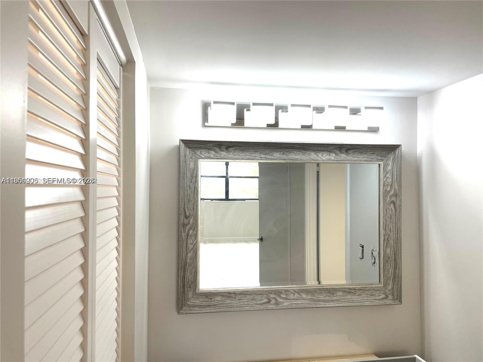 See details 714 1 / 2 896 sq. ft. $ 2026-01-23 0 Photo