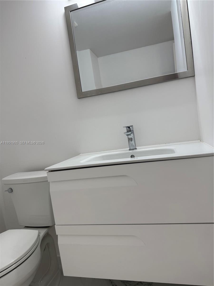 See details 714 1 / 2 896 sq. ft. $ 2026-01-23 0 Photo