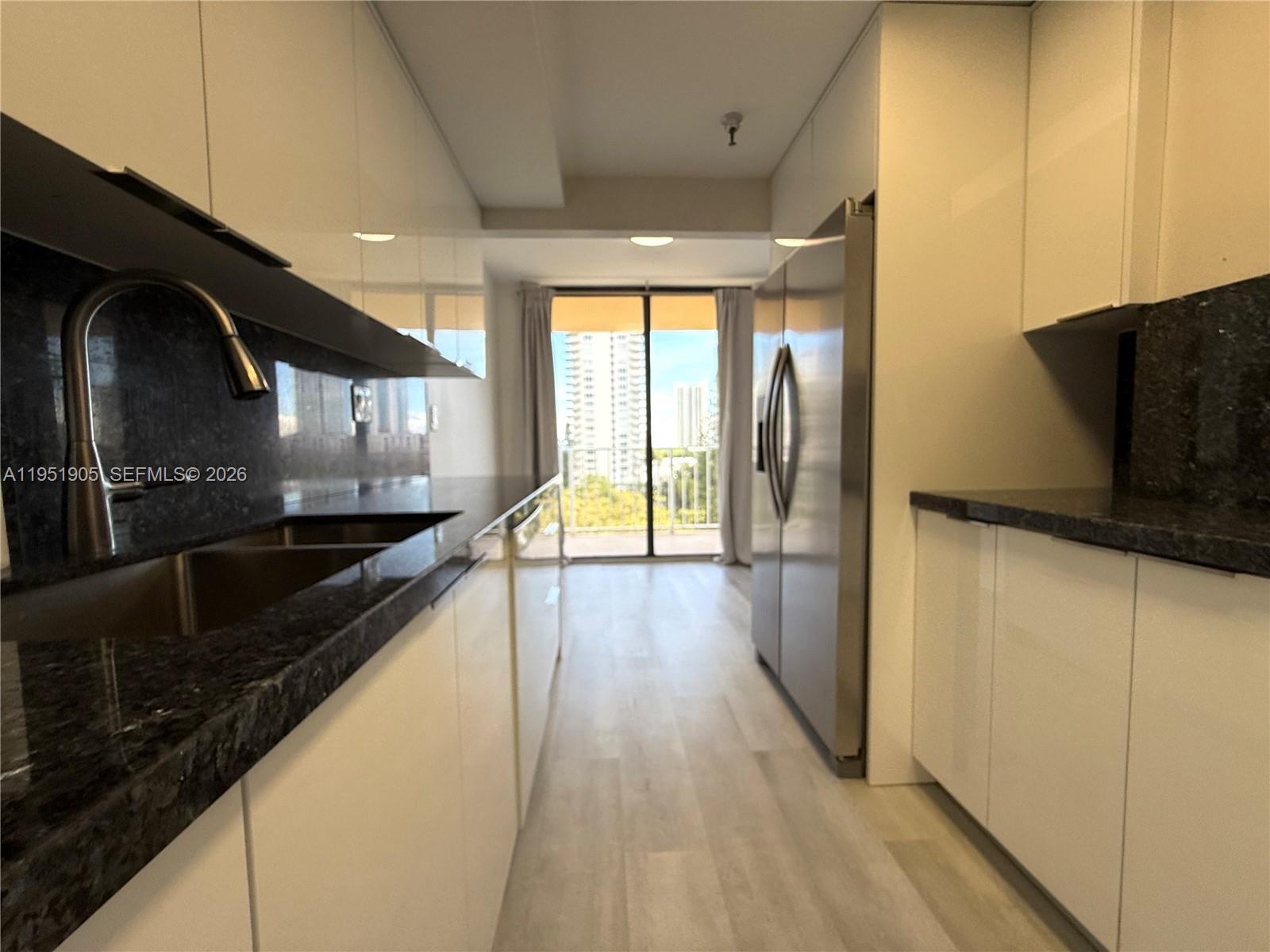 See details 714 1 / 2 896 sq. ft. $ 2026-01-23 0 Photo