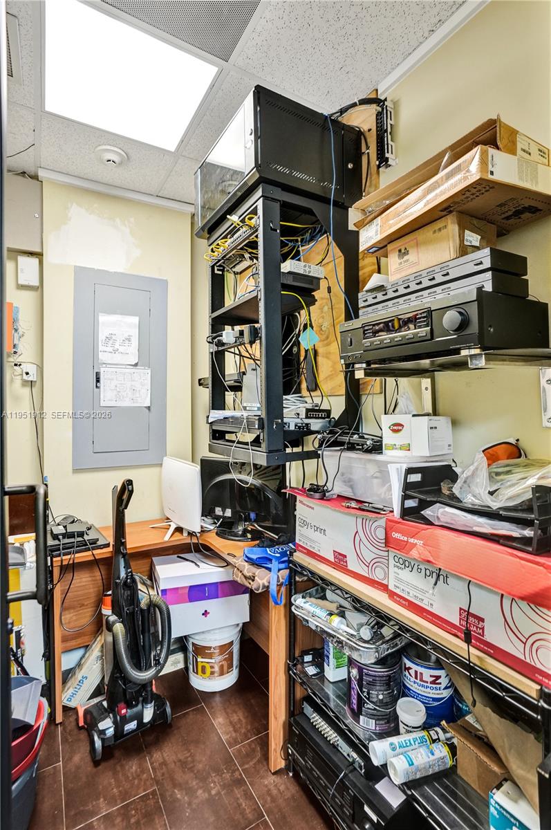 B  /   sq. ft. $ 2026-01-23 0 foto