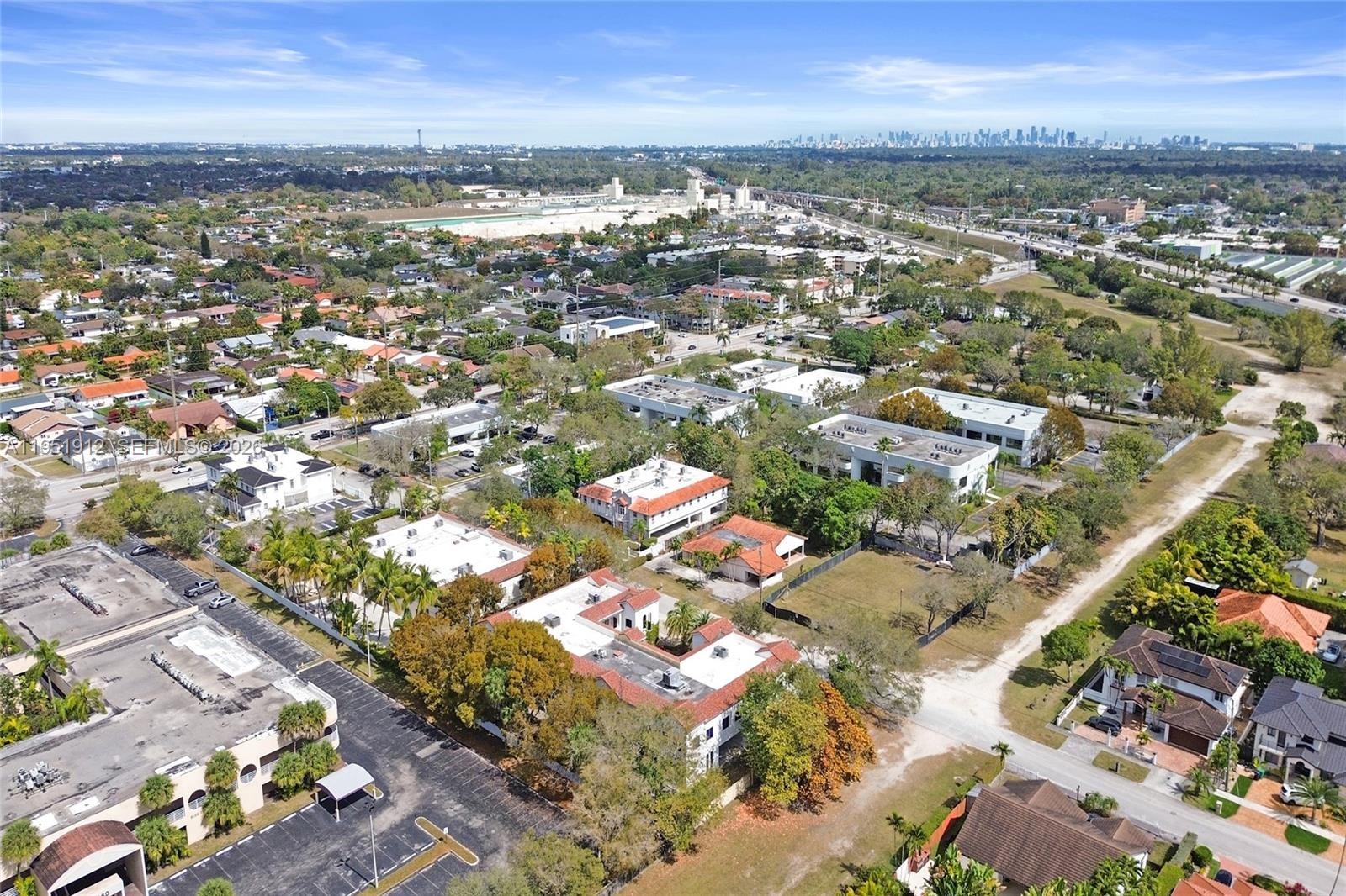 B  /   sq. ft. $ 2026-01-23 0 foto