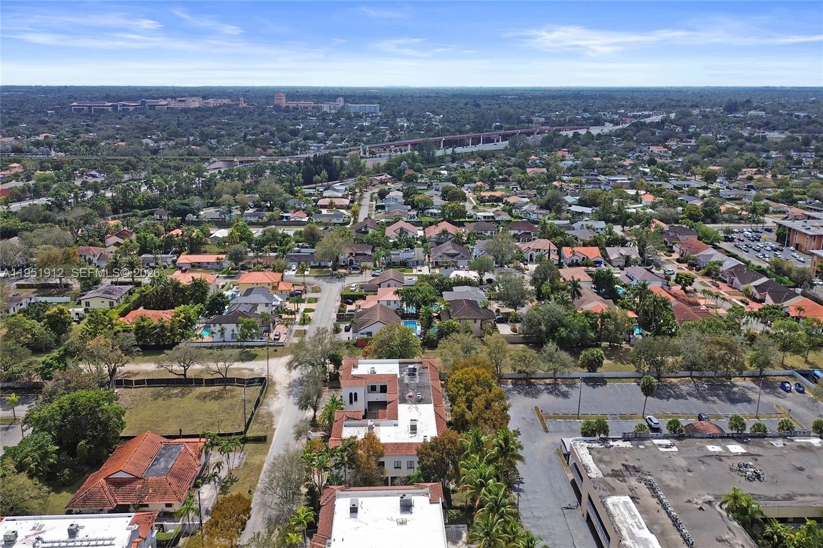 B  /   sq. ft. $ 2026-01-23 0 foto