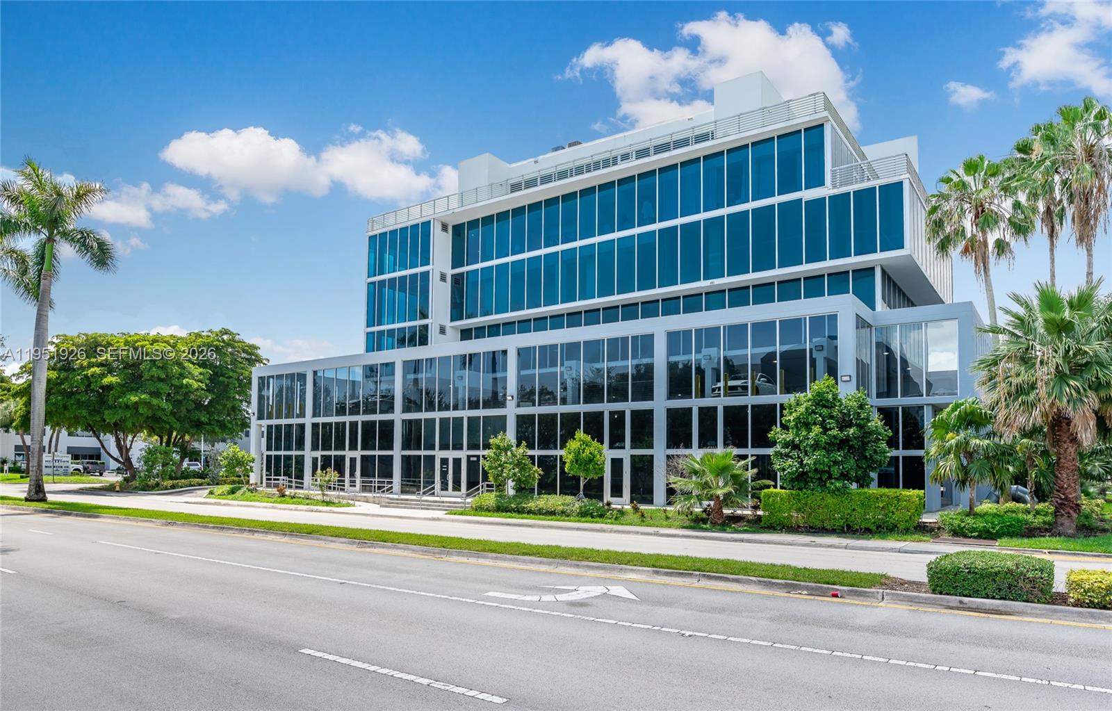 See details 501 / sq. ft. $ 2026-01-23 0 Photo