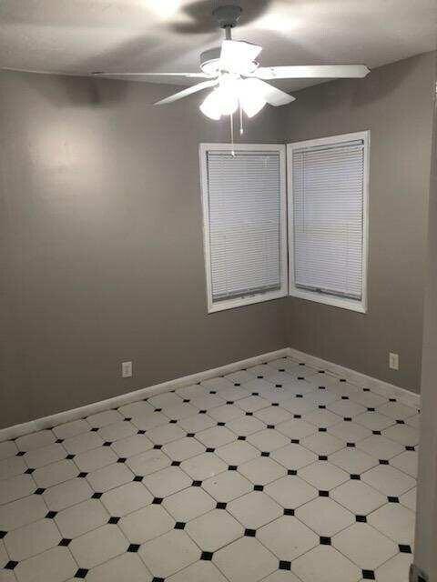   / 4 1600 sq. ft. $ 2026-06-09 0 foto