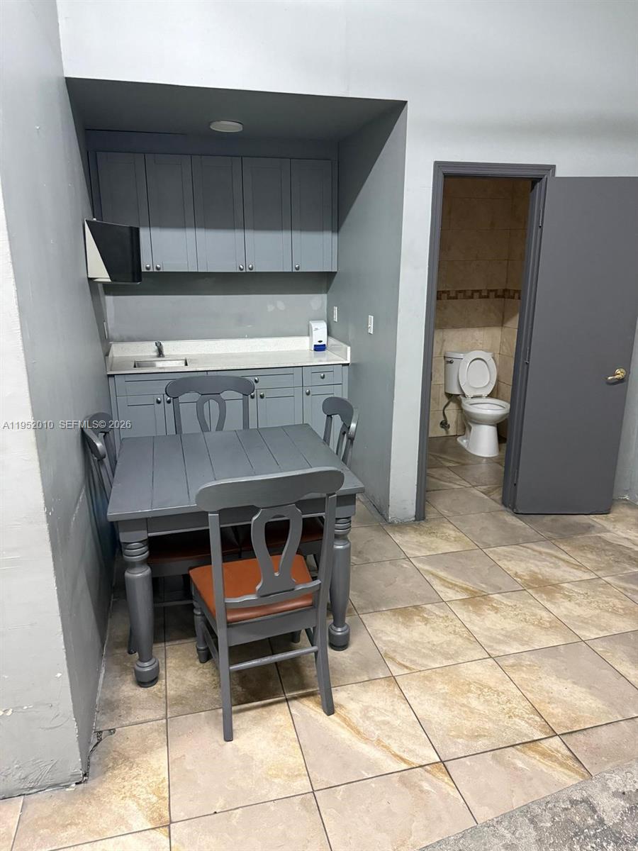 See details 153 / sq. ft. $ 2026-01-24 0 Photo