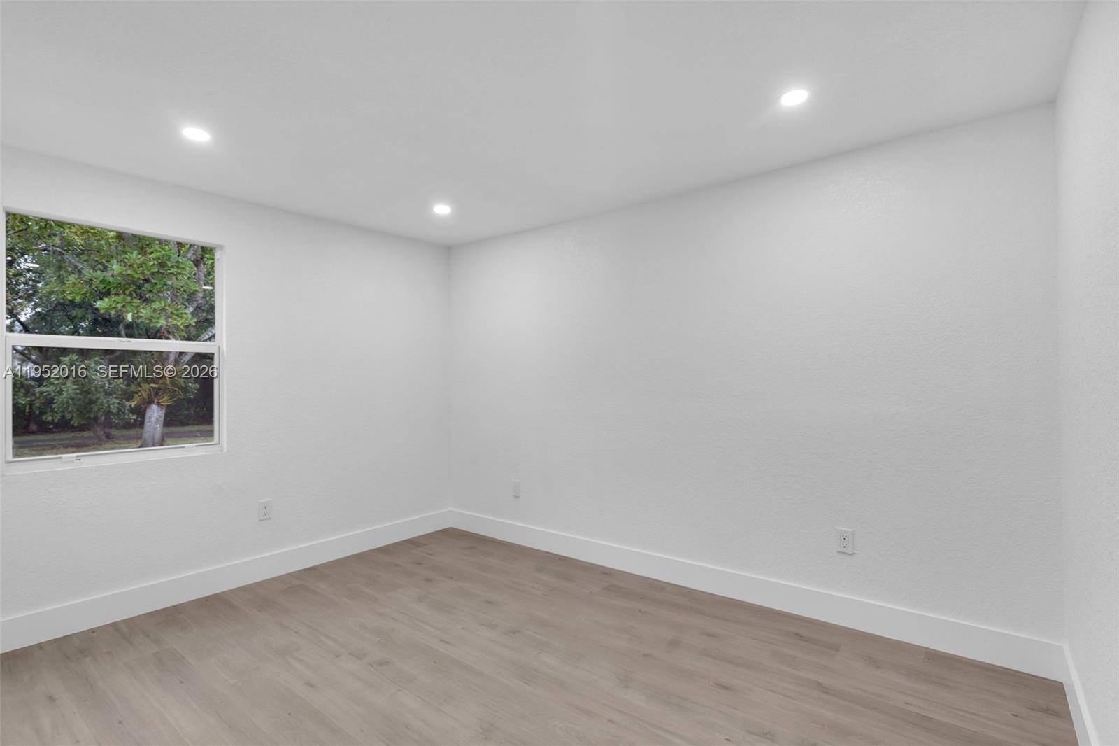   /  1649 sq. ft. $ 2026-01-24 0 Photo