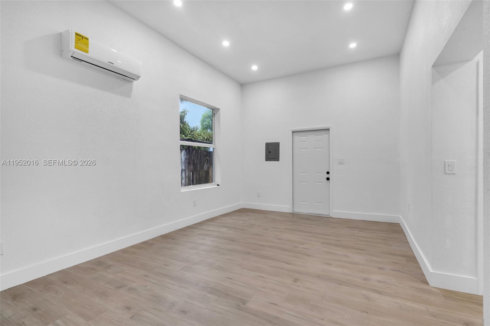   /  1649 sq. ft. $ 2026-01-24 0 Photo