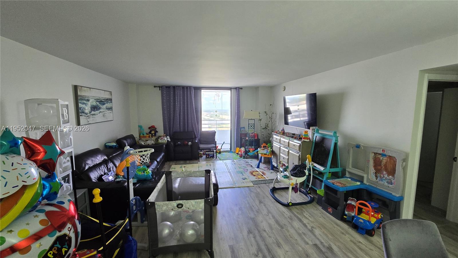 Photo of 2500 Parkview Dr  #2312, Hallandale Beach, Florida, 33009 - 