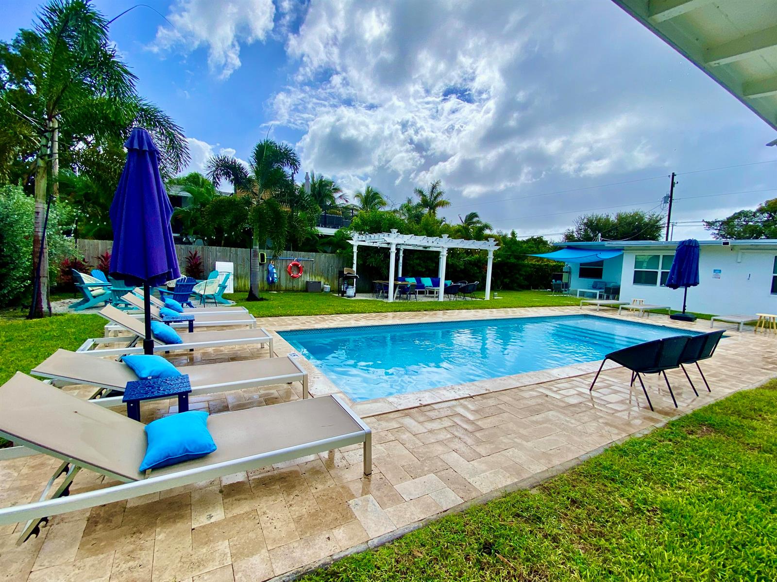 Ver detalles / 4 3028 sq. ft. $ 2026-06-21 0 foto